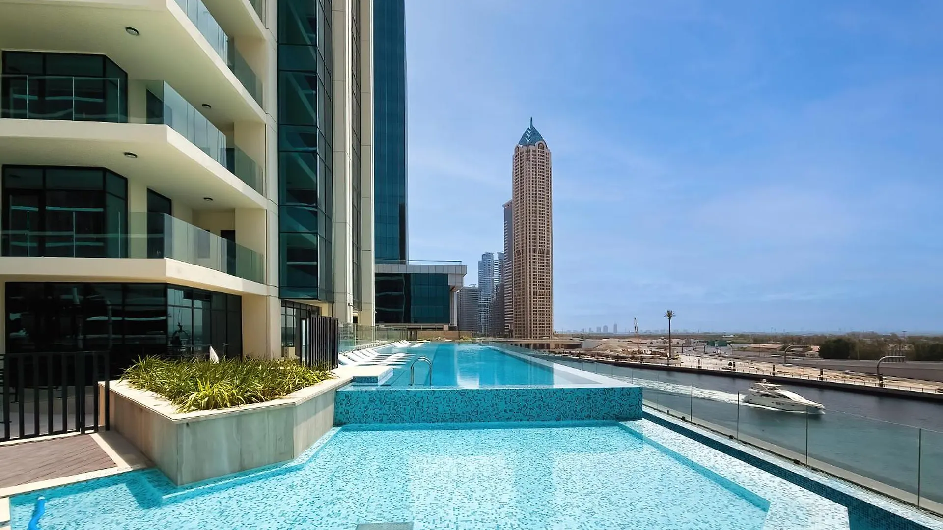 New 1 Bd Apartment In Business Bay Missoni Dubai 0*,