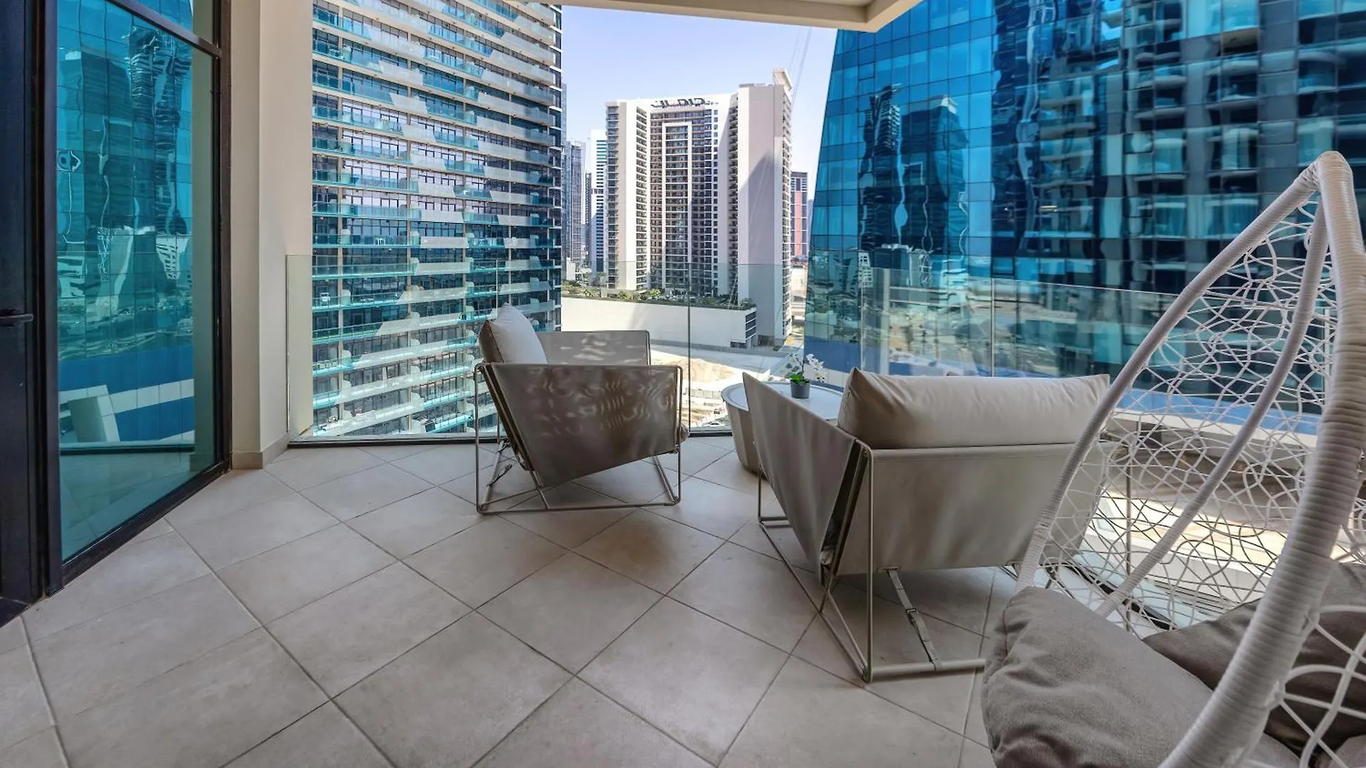 New 1 Bd Apartment In Business Bay Missoni Dubai United Arab Emirates